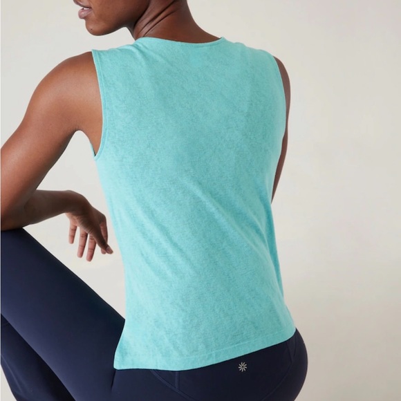 🩷 Athleta Breezy Wrap Muscle Tank. Size XS. - Picture 2 of 5